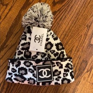Winter stocking hat cap leopard print